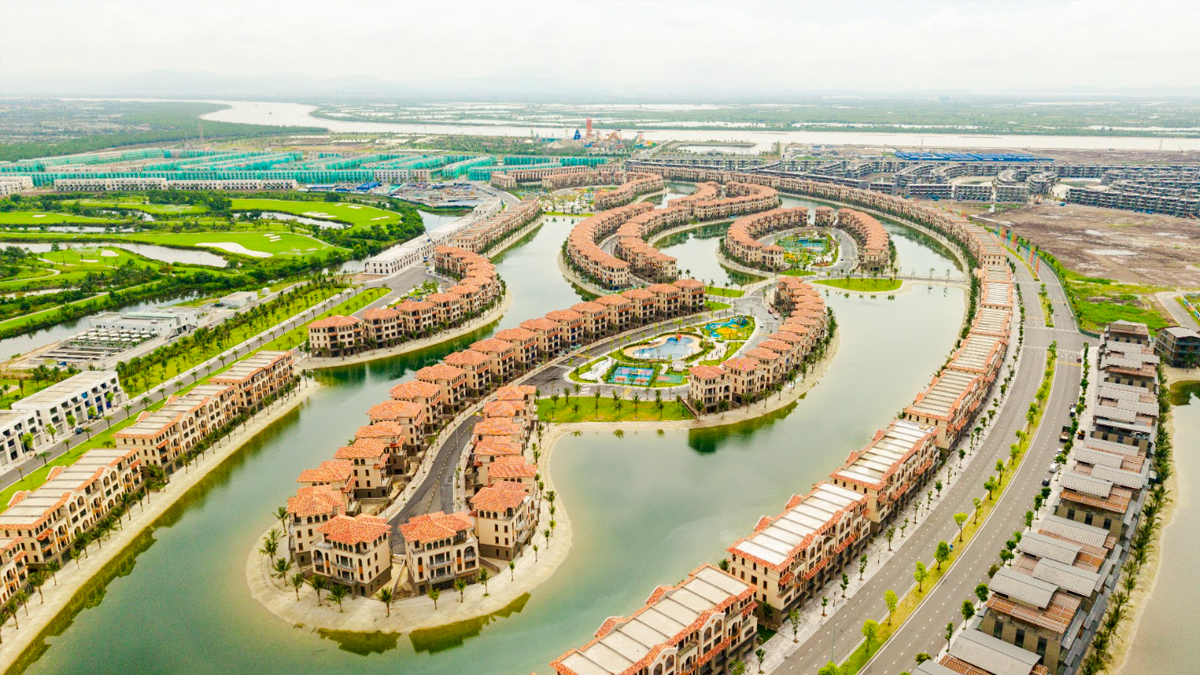 Biển mặn sau nhà - ảnh 3